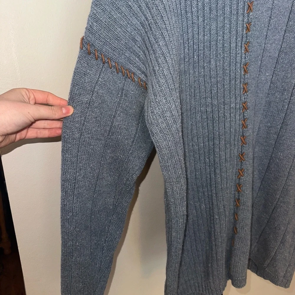 Cambridge Ribbed Sweater - Picture 2 of 5